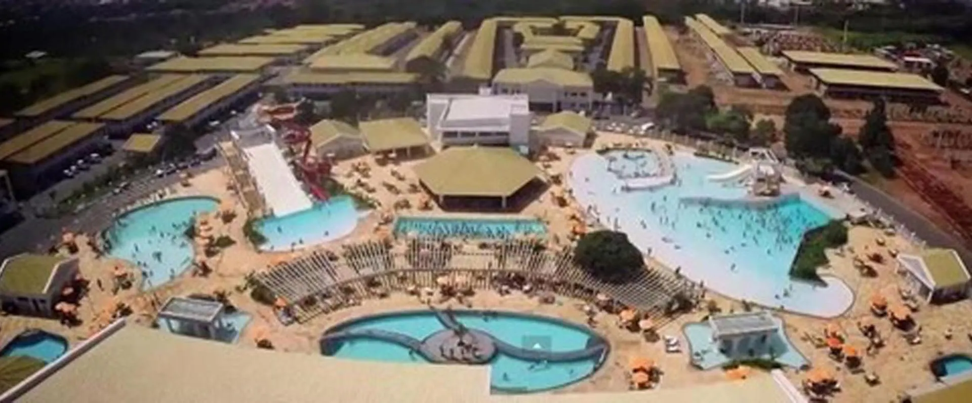Lacqua Diroma Oficial - Diroma Acqua Park Incluido - Com Roupa De Cama E Banho Caldas Novas