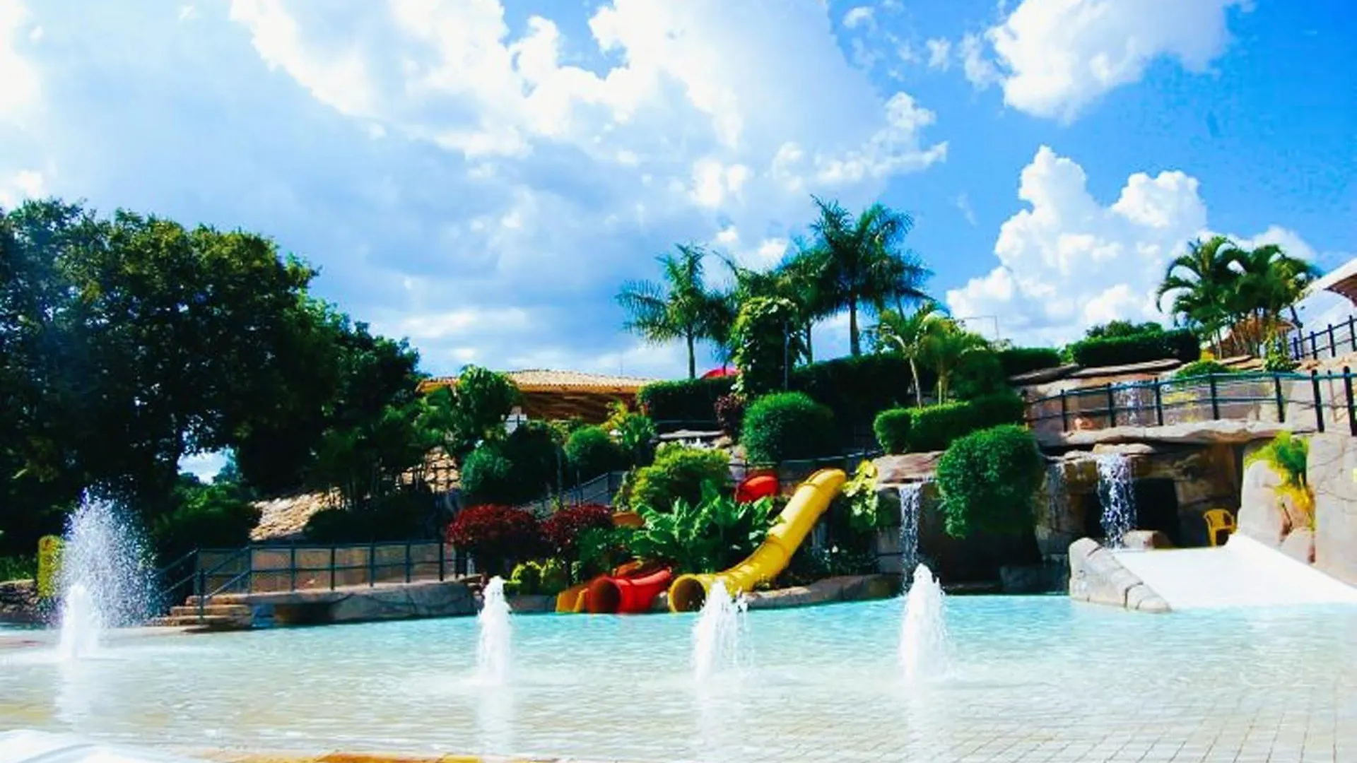 Aparthotel Lacqua Diroma Oficial - Diroma Acqua Park Incluido - Com Roupa De Cama E Banho Caldas Novas